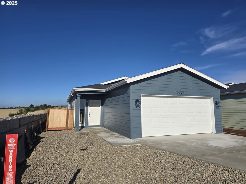 1437 53rd St — The Lilah, new construction home at Three Mile Prairie, Florence, Oregon